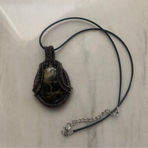 1889 Artisan Black and Brown Stone Copper Wire-Wrapped Pendant Necklace